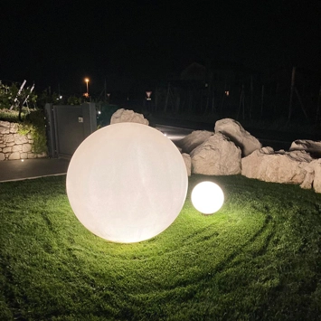 Illuminazione moderna e lampade su misura per un'azienda vinicola